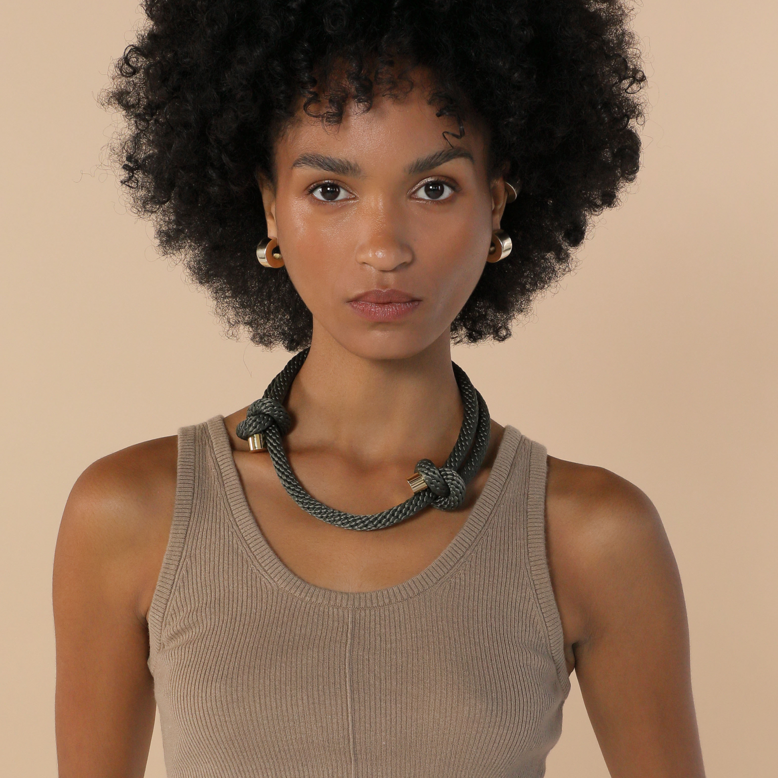 Pichulik | Sacred Knot Brass and Rope Choker Beige