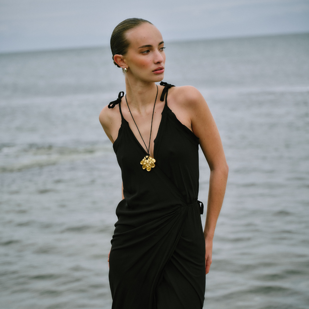 PICHULIK | Shellestial Ceramic Pendant