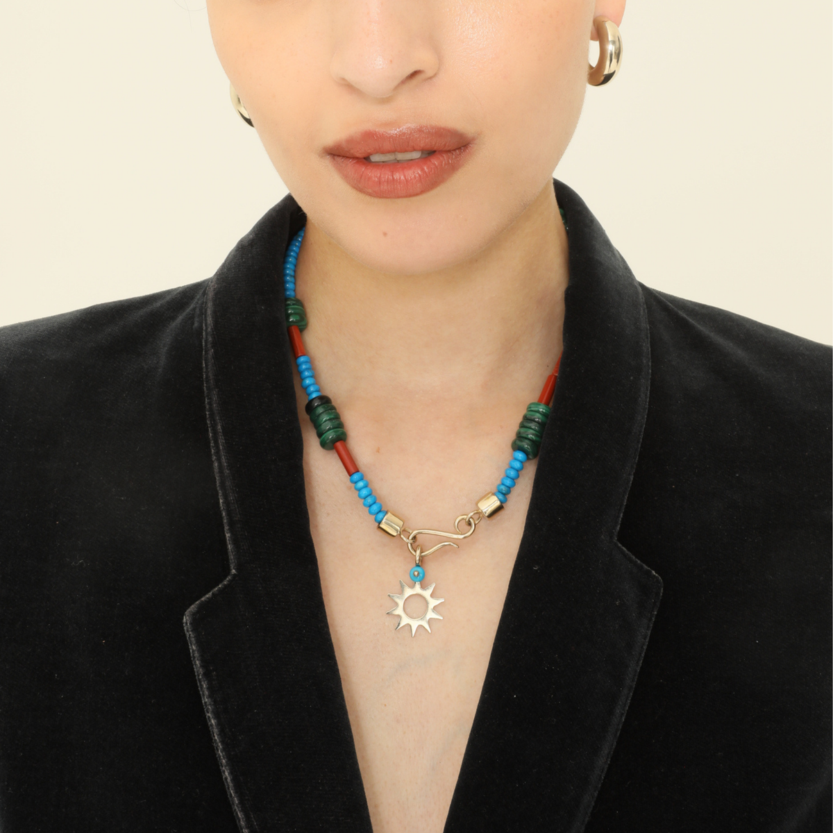 Nunuz beaded necklace