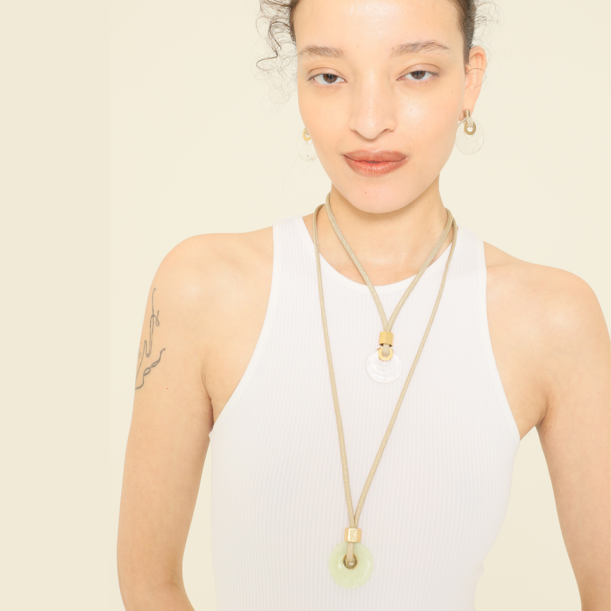 Suba pendant
