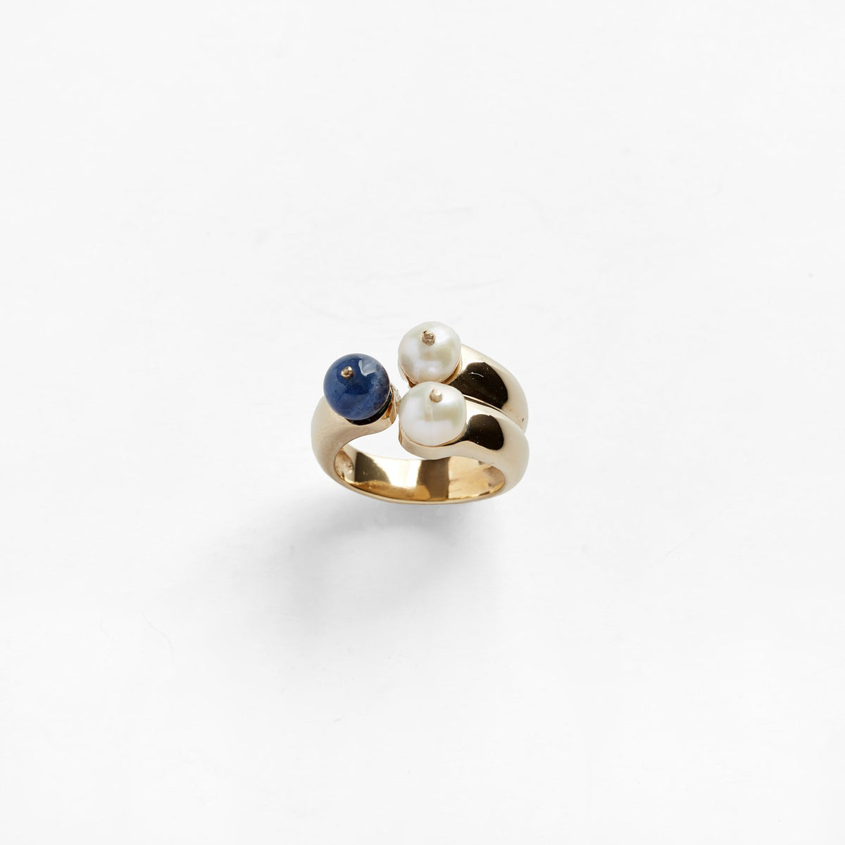 PICHULIK | Three Wise Women Ring crafted in Brass with Pearls