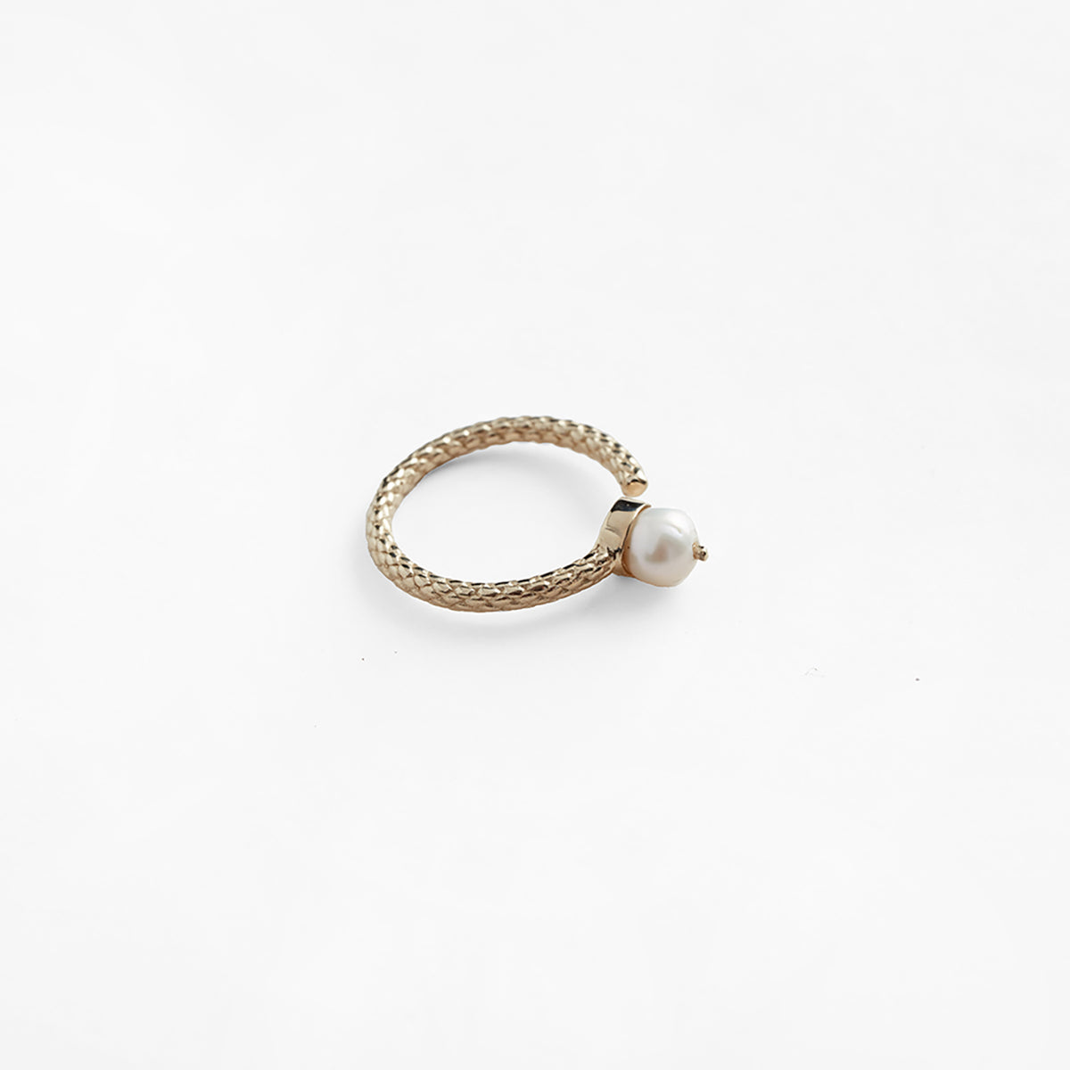 PICHULIK | Baci Ring crafted in Brass